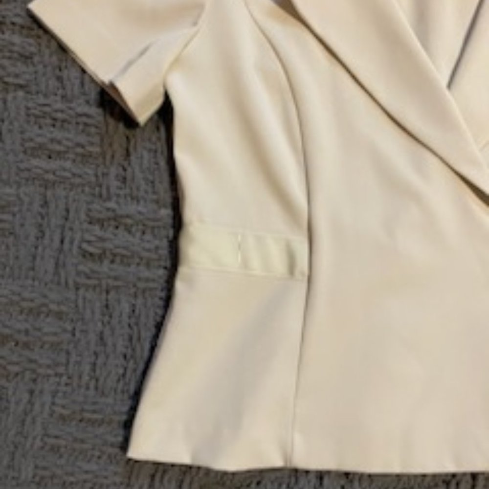 Courtenay Ivory Short-Sleeve Pantsuit - Picture 4 of 14